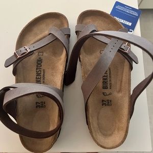 YARA BIRKENSTOCK